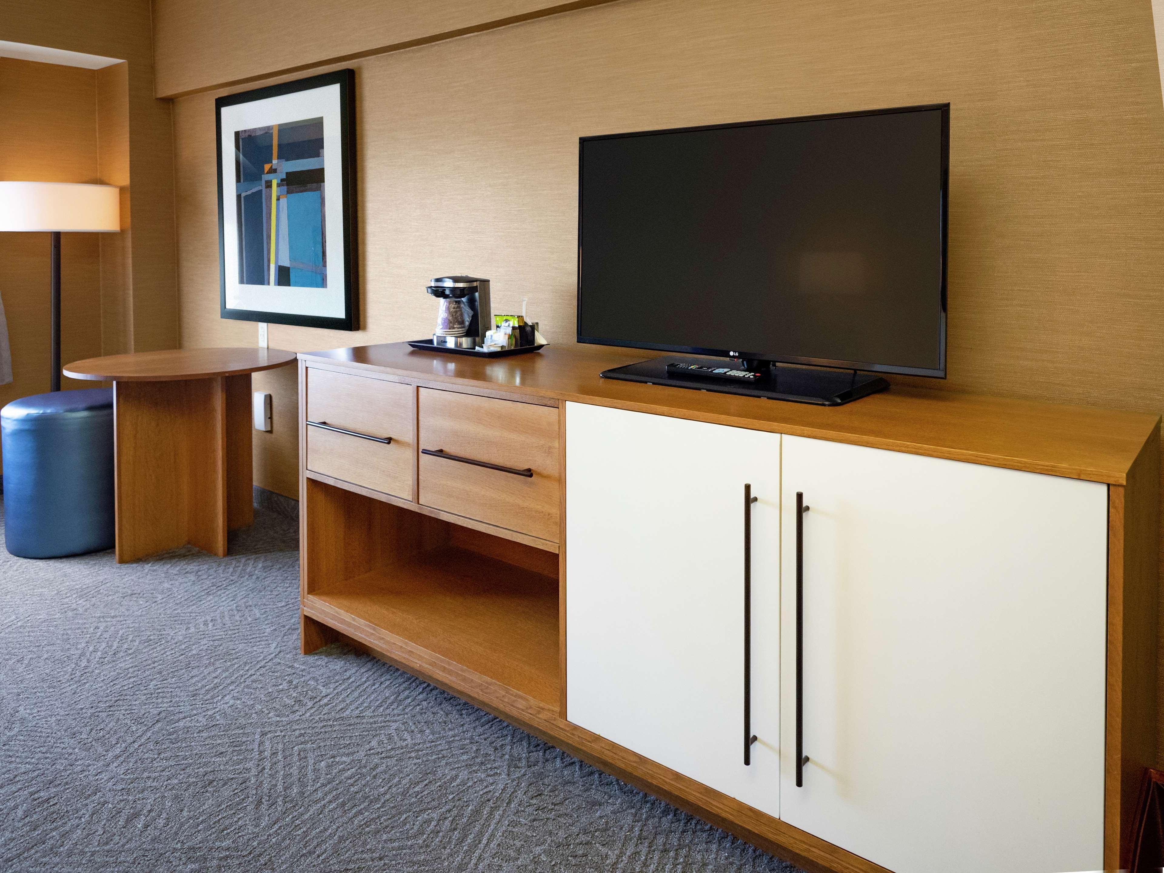 Hotel Doubletree By Hilton New York Niagara Falls