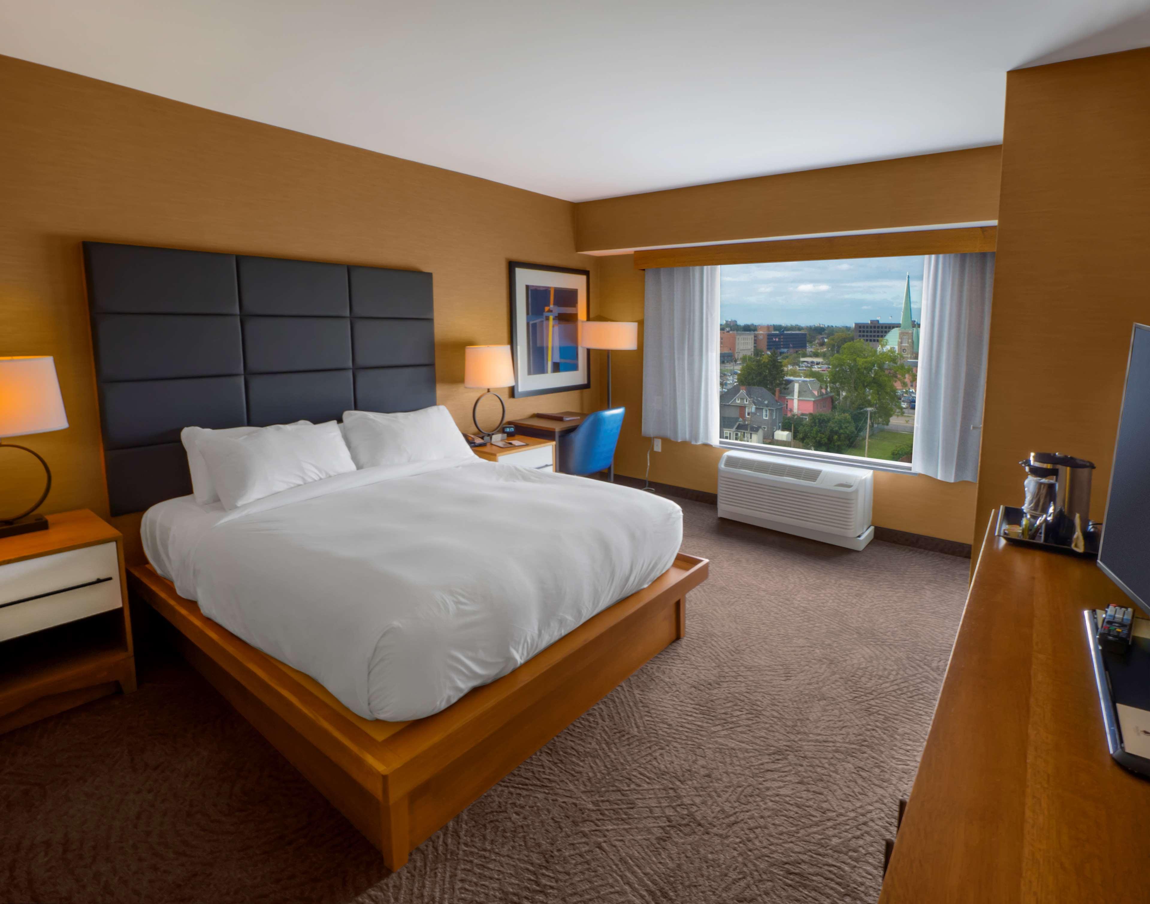 Hotel Doubletree By Hilton New York Niagara Falls