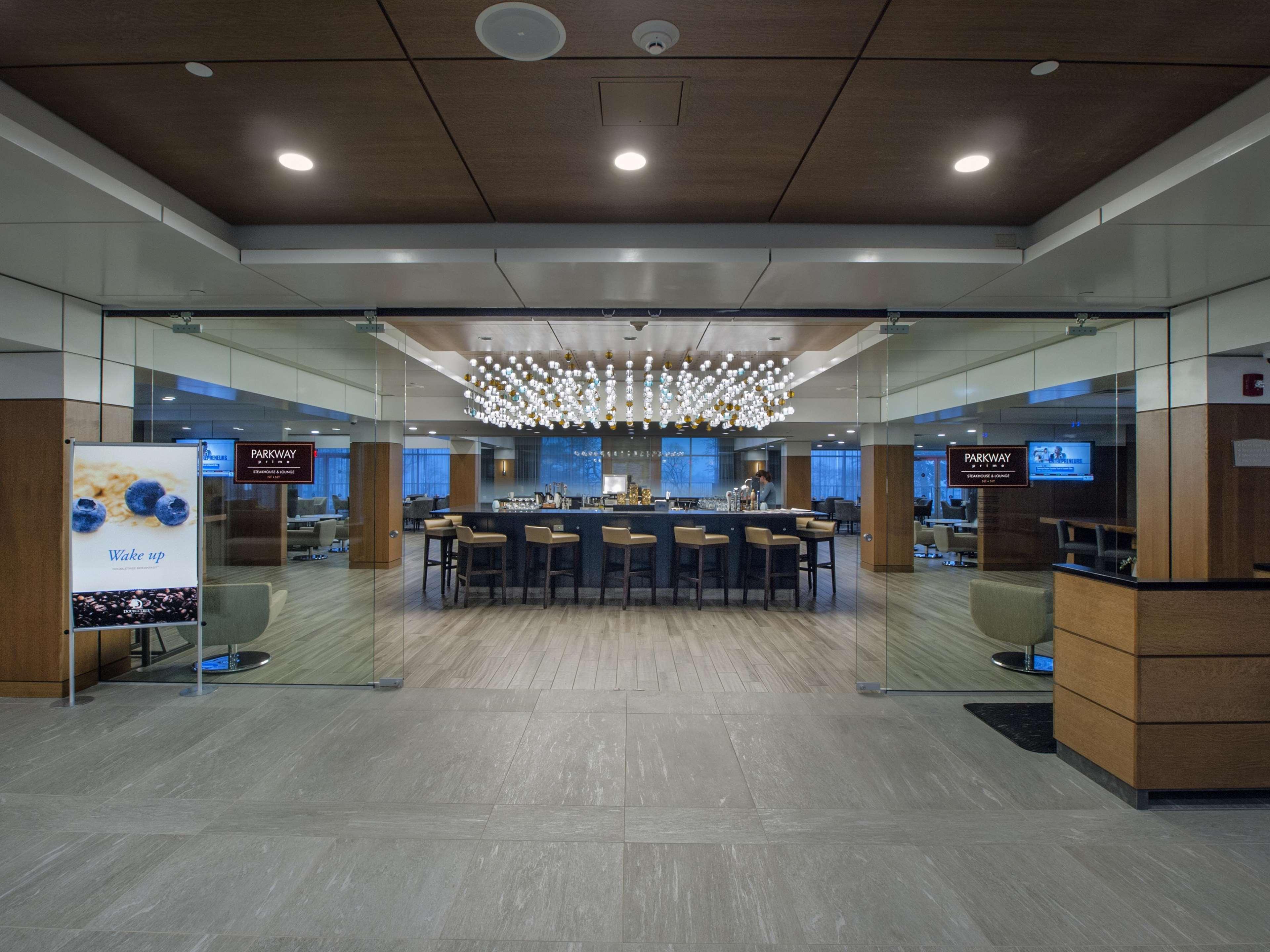 Doubletree By Hilton New York Hotel Niagara Falls