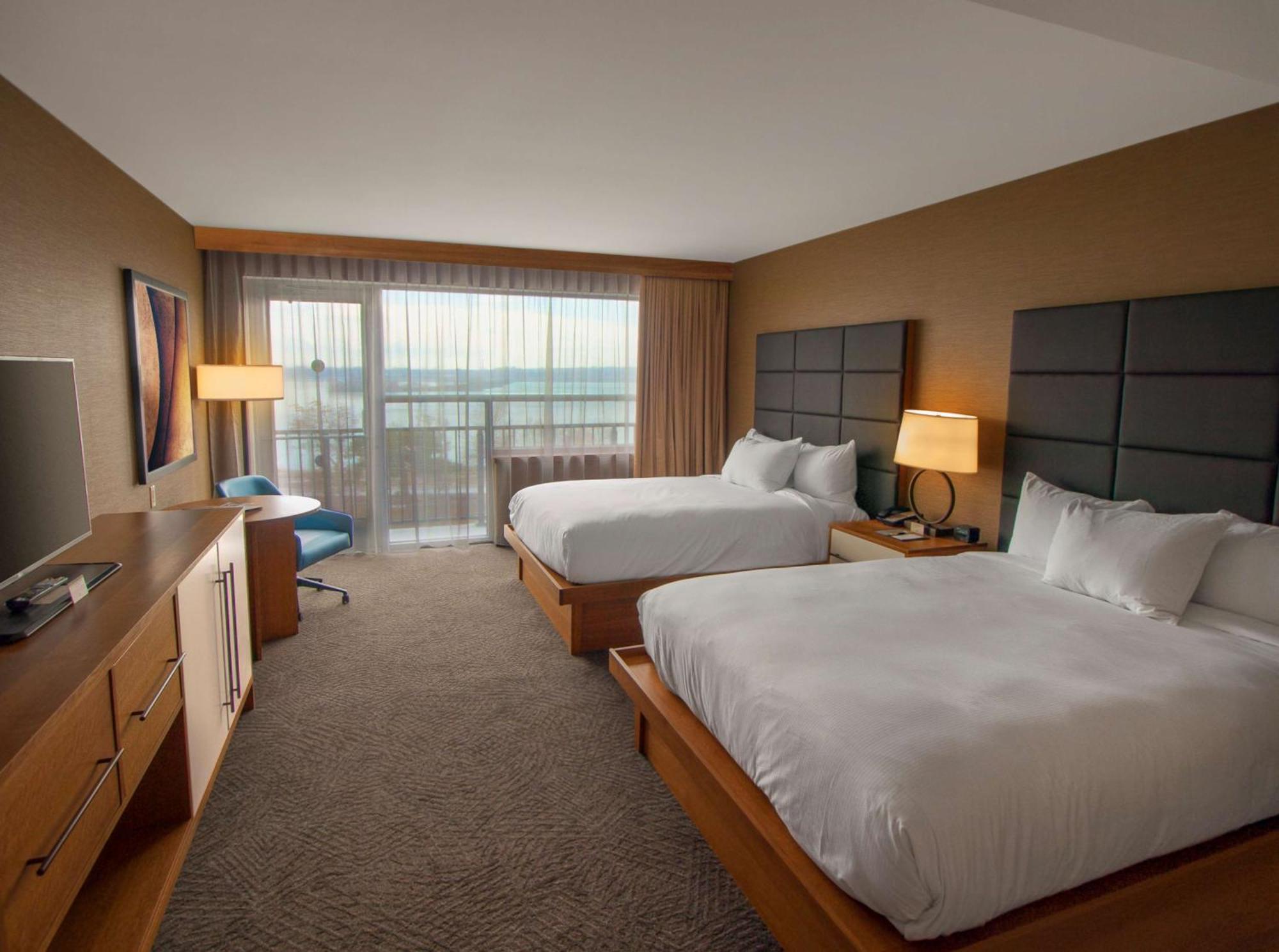Hotel Doubletree By Hilton New York Niagara Falls