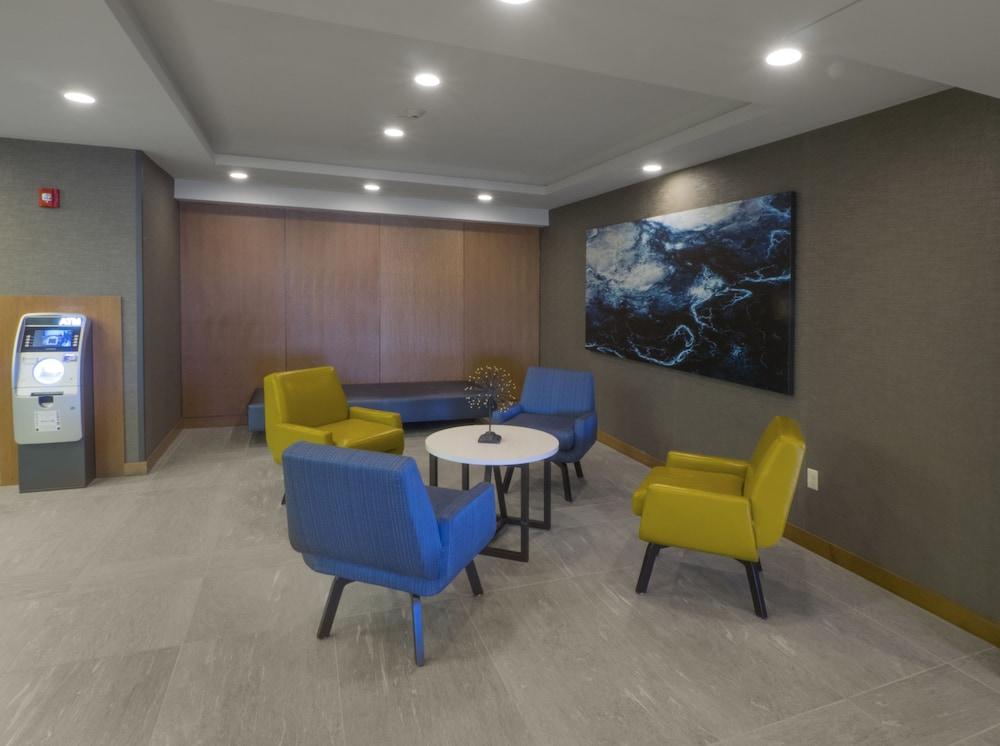 Doubletree By Hilton New York
